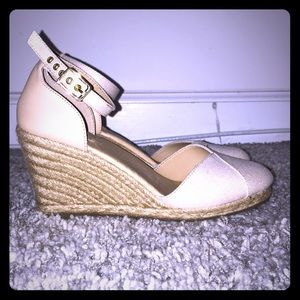 Me Too Espadrilles Size 6